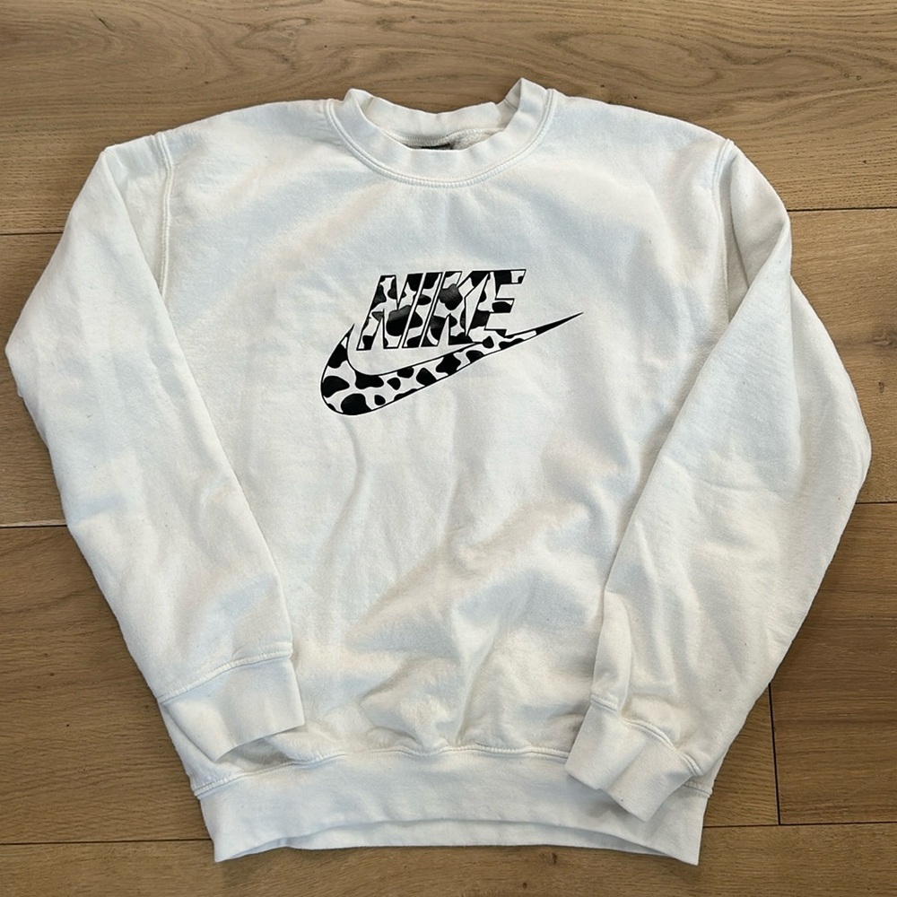 Nike logo on Gilden Sweatshirt